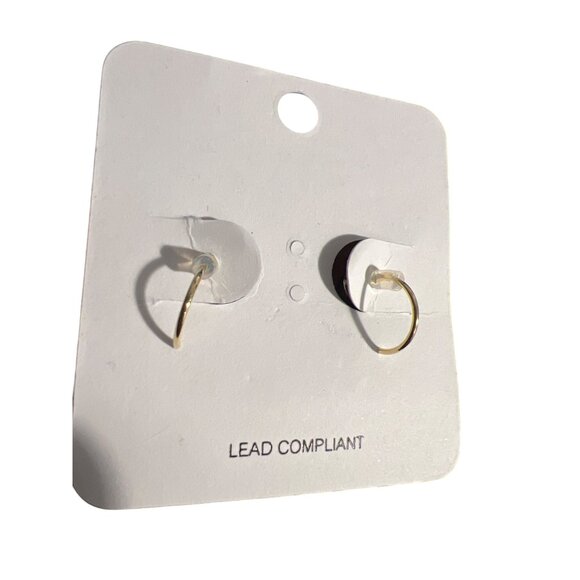 Avec Yin Yang Earrings Brass Black White Enamel Subtle Balance Harmony NEW - Picture 3 of 3